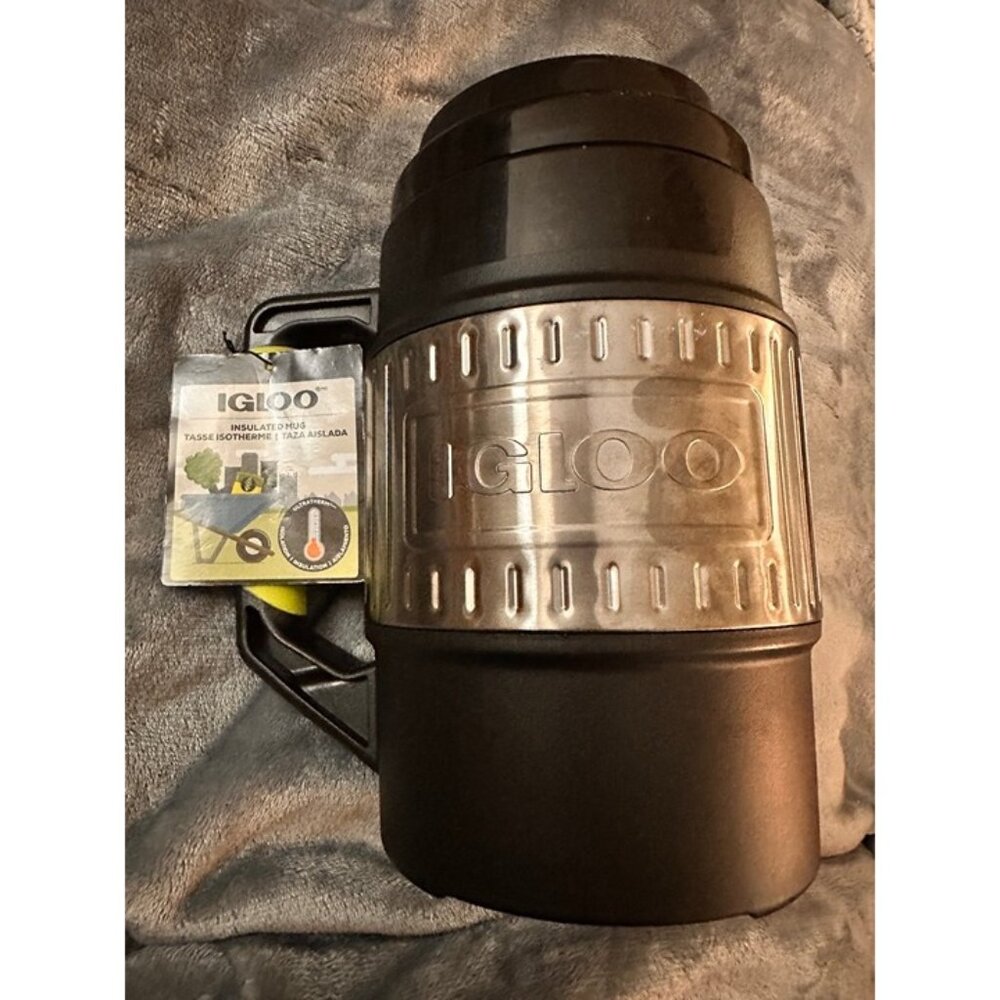 New Rare Sold out in Stores‎ Igloo 1/2 Gallon Mug